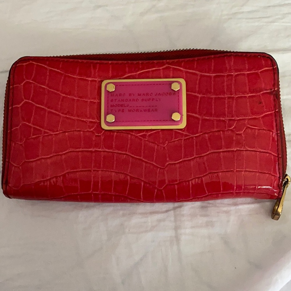 Marc Jacobs wallet
